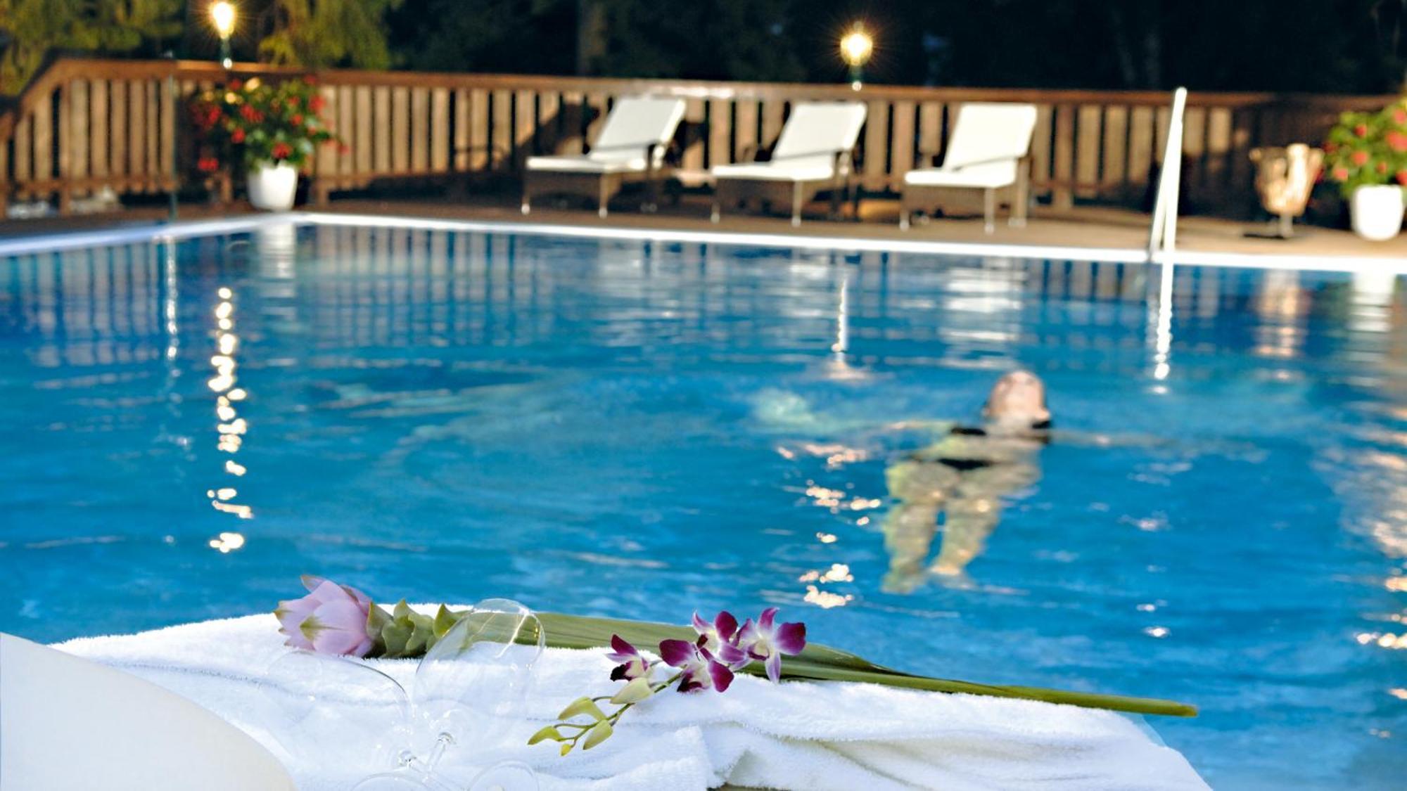Ostseehotel Villen Im Park - Ein Rovell Hotel 塞巴特黑灵斯多夫 外观 照片