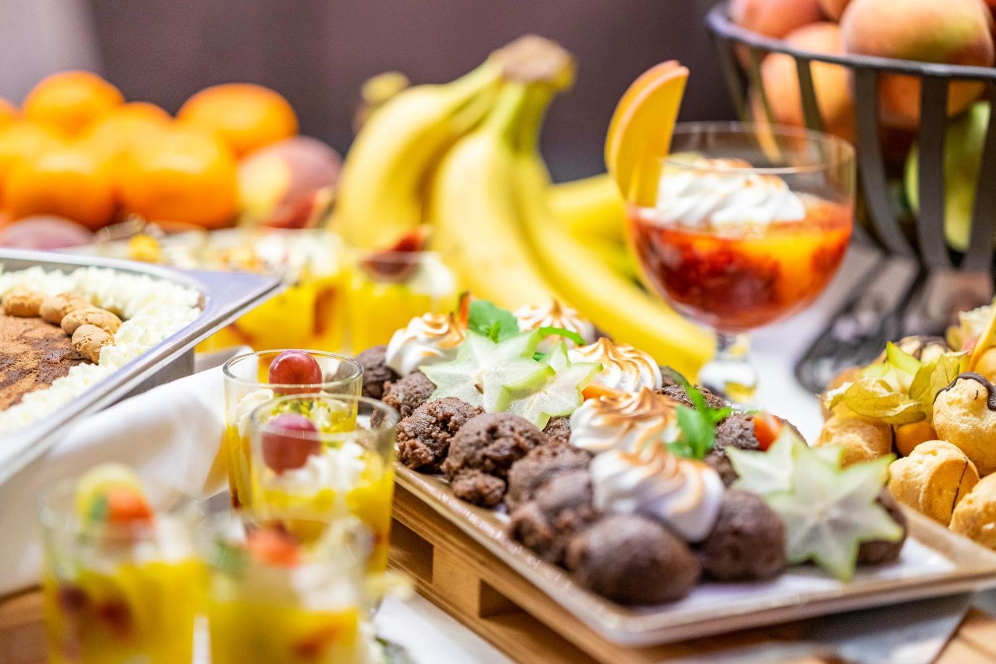 Ostseehotel Villen Im Park - Ein Rovell Hotel 塞巴特黑灵斯多夫 外观 照片