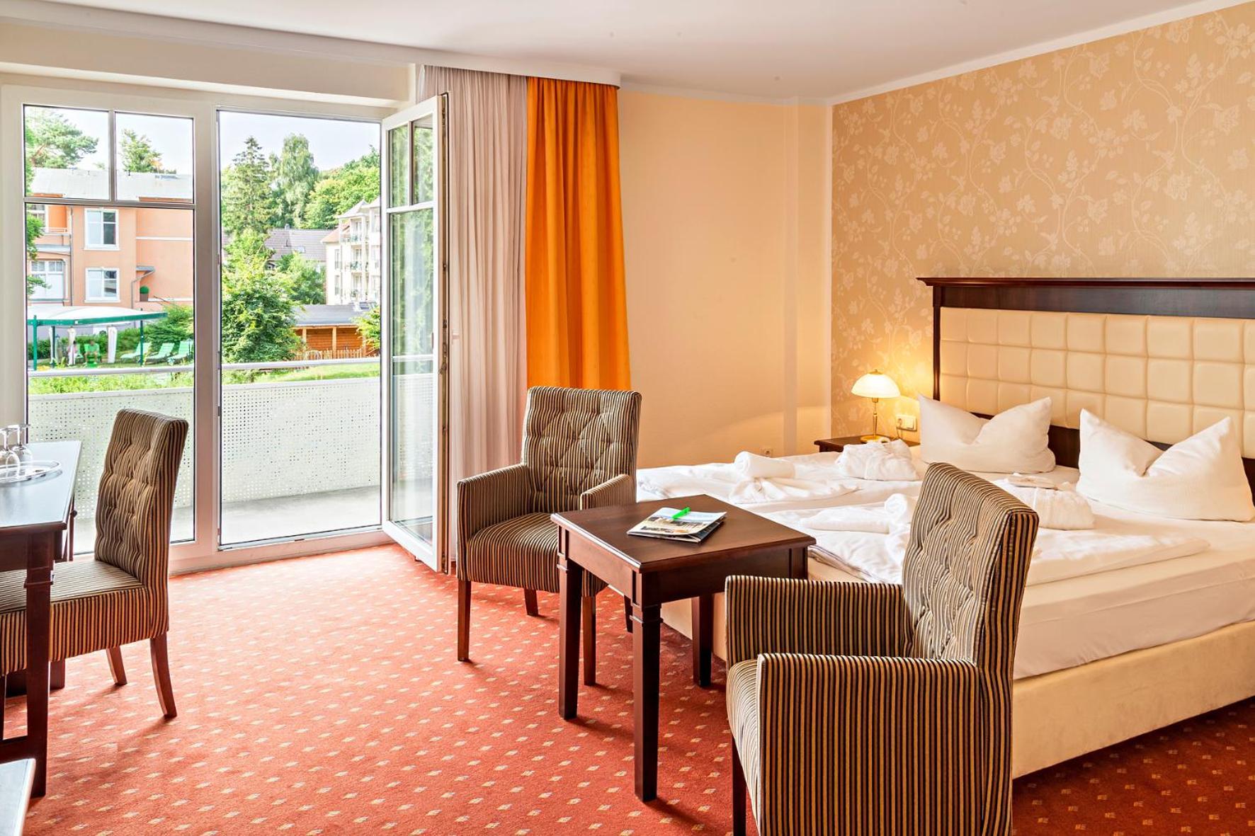 Ostseehotel Villen Im Park - Ein Rovell Hotel 塞巴特黑灵斯多夫 外观 照片