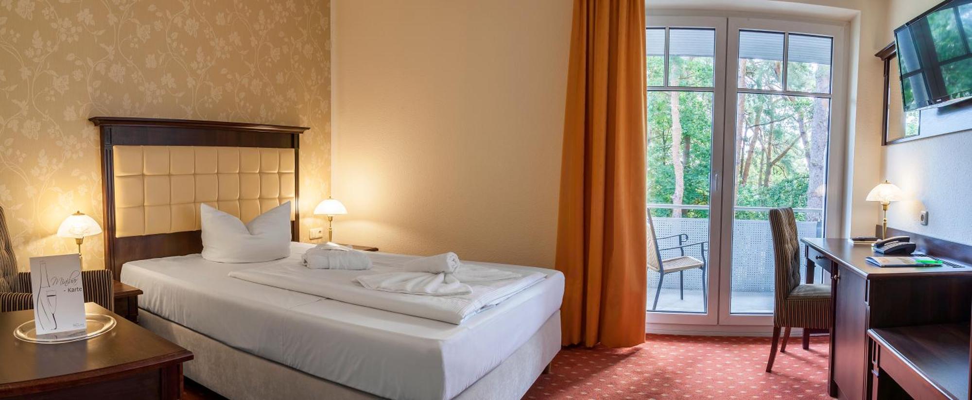 Ostseehotel Villen Im Park - Ein Rovell Hotel 塞巴特黑灵斯多夫 外观 照片