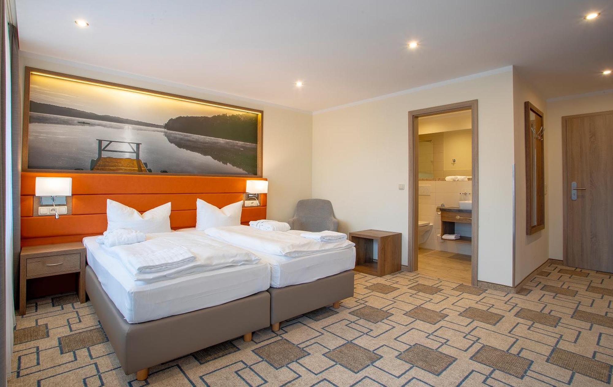 Ostseehotel Villen Im Park - Ein Rovell Hotel 塞巴特黑灵斯多夫 外观 照片