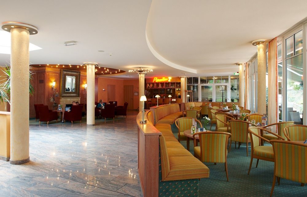 Ostseehotel Villen Im Park - Ein Rovell Hotel 塞巴特黑灵斯多夫 外观 照片