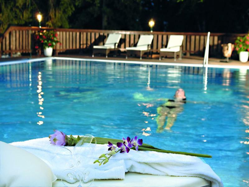Ostseehotel Villen Im Park - Ein Rovell Hotel 塞巴特黑灵斯多夫 外观 照片